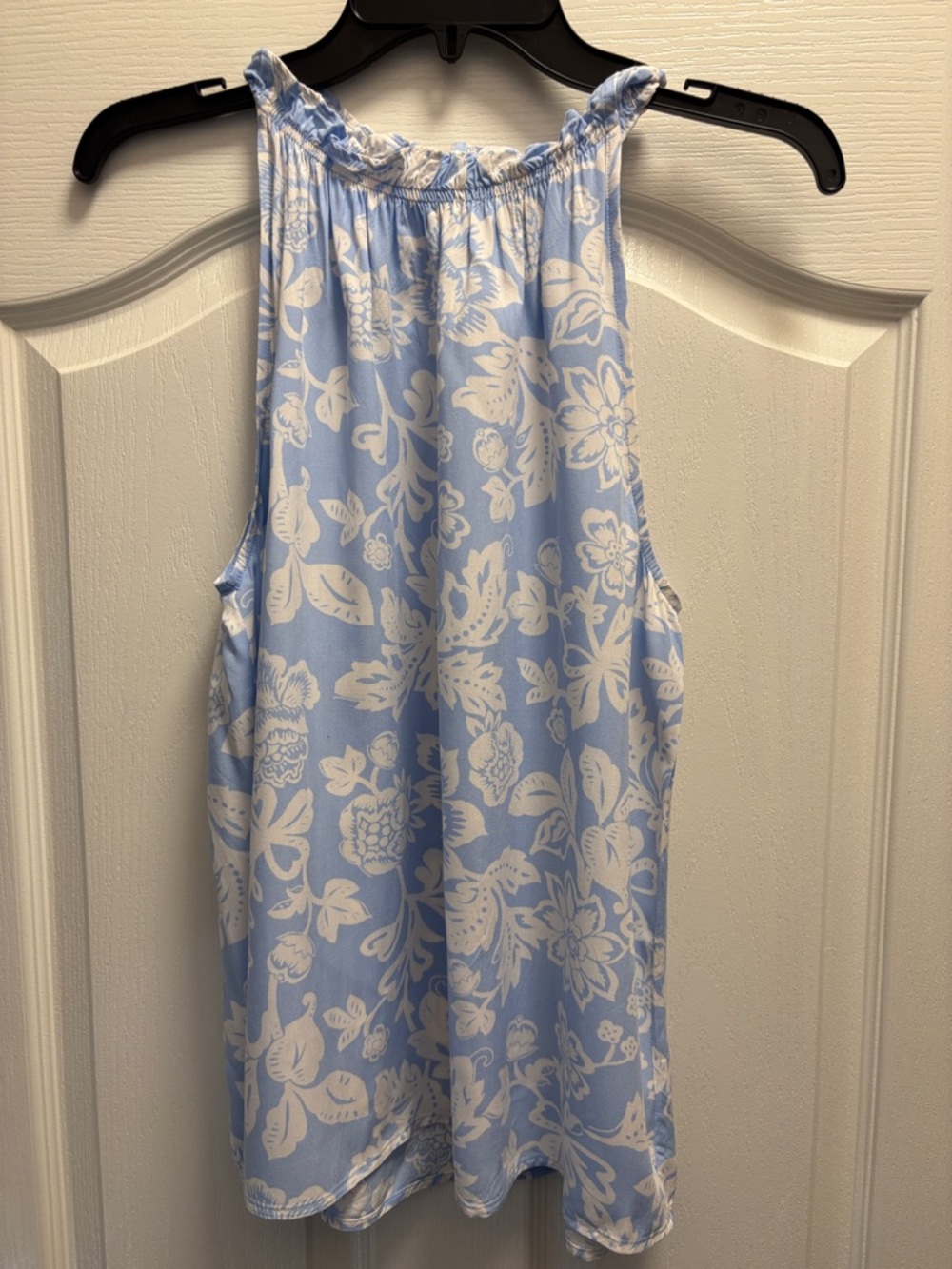 Ann Taylor Factory Blue and White Floral Halter Tank Top